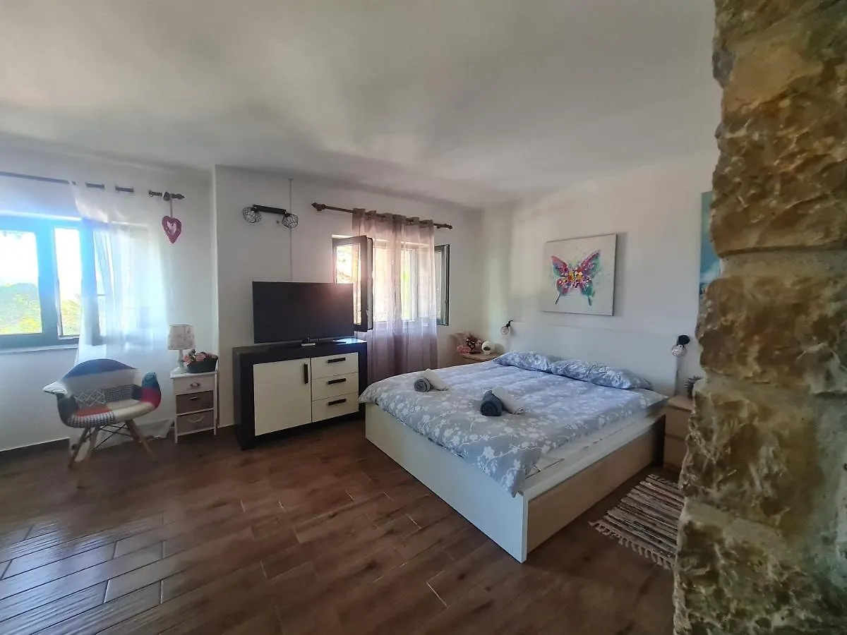 Apartment Sunshine Mali Losinj 0*,  Croatia