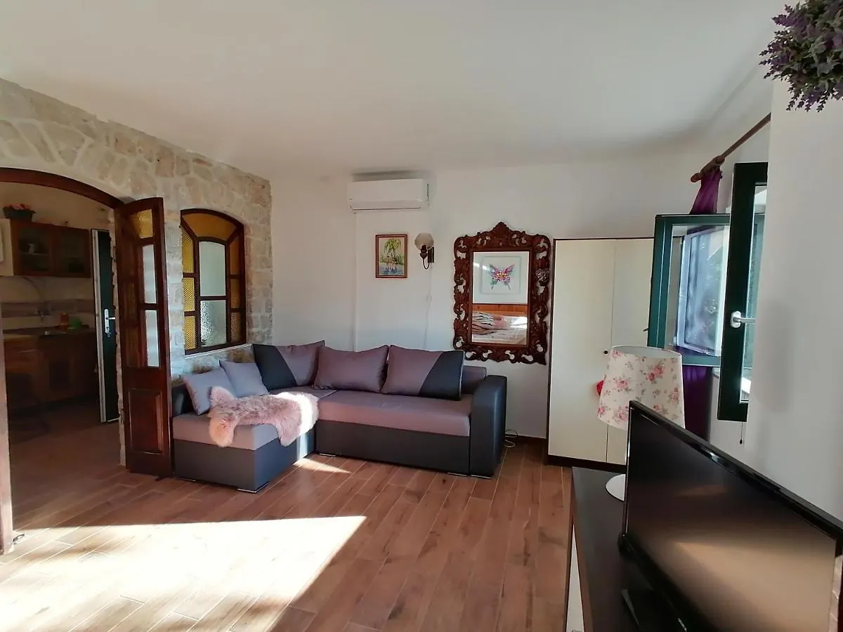 Apartment Sunshine Mali Losinj